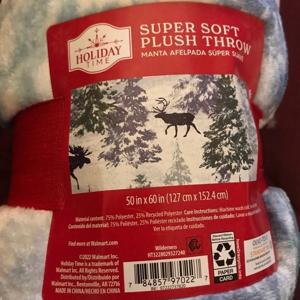 Holiday Time Plush Throw Blanket 50”x60” New